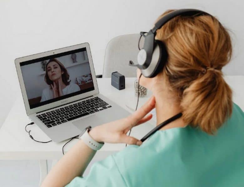 Pourquoi faire une consultation psy en ligne ?