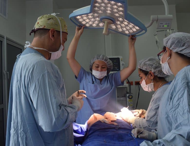 La chirurgie esthétique : pour qui ? pourquoi ?