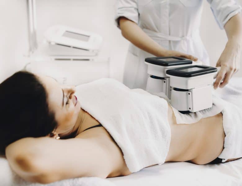 Quelles différences entre la cryolipolyse et la liposuccion ?