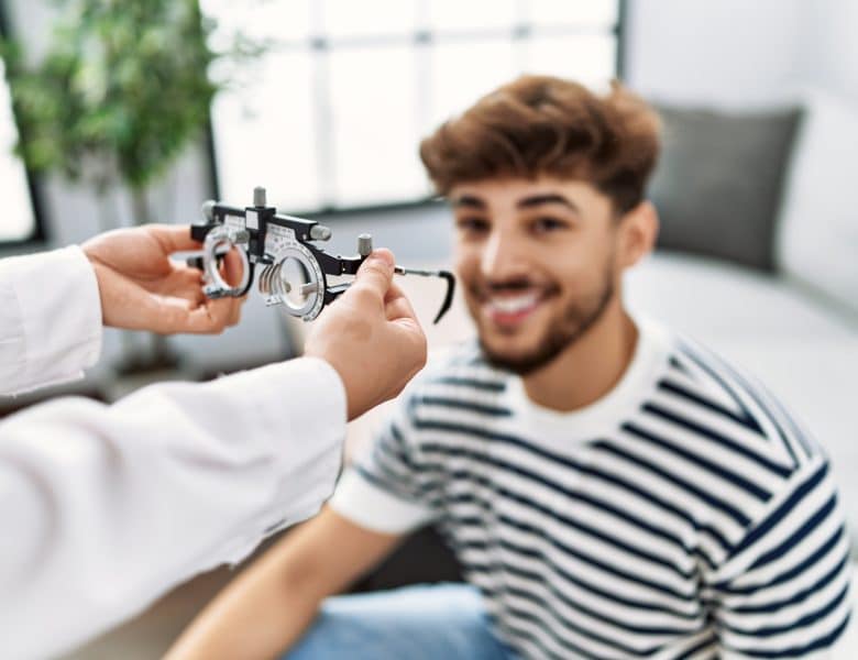 Les secrets d’une vision claire : les services de contrôle optique chez Elie’ptique