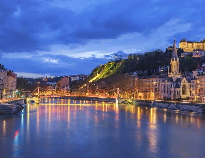 Trouver le meilleur EHPAD à Lyon : conseils et avantages pour les personnes âgées