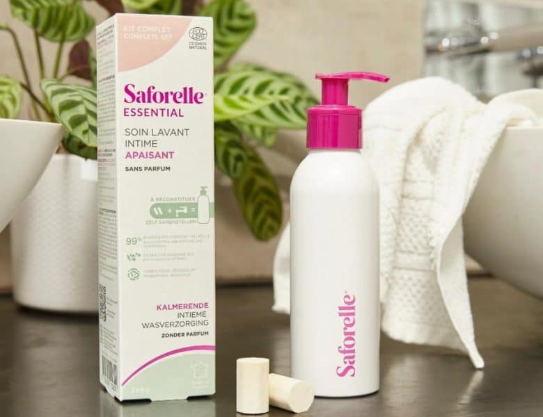 Saforelle Essential : des soins lavants intimes à reconstituer pour votre kit hygiène