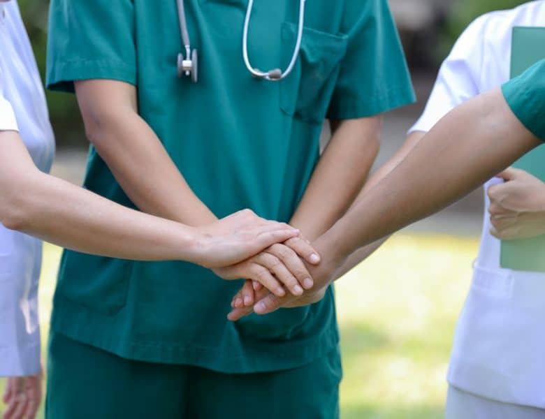 Infirmière : quand le « prendre soin » doit commencer par soi-même