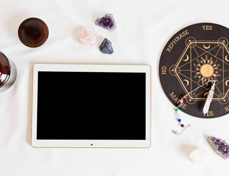 Pourquoi des millions de personnes lisent leur horoscope chaque jour ?