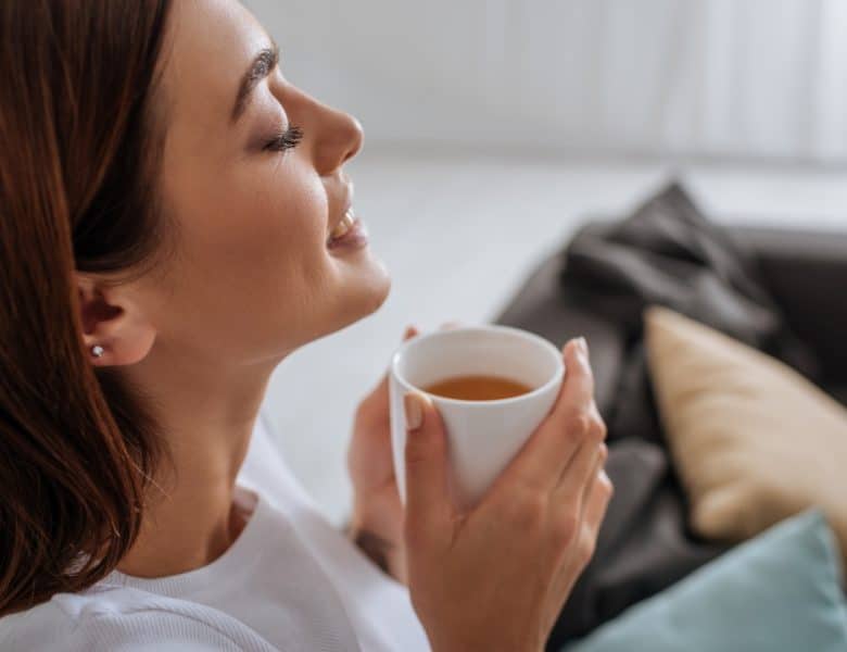 Infusions bio : quelles plantes choisir pour une routine détox ?